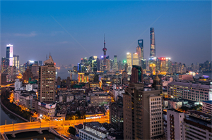 品味茶香，感受艺术：如何在上海新茶工作室找到平衡点？