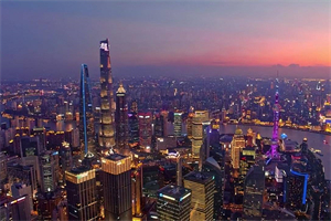 The most fashionable bar in night Shanghai creates __ night!